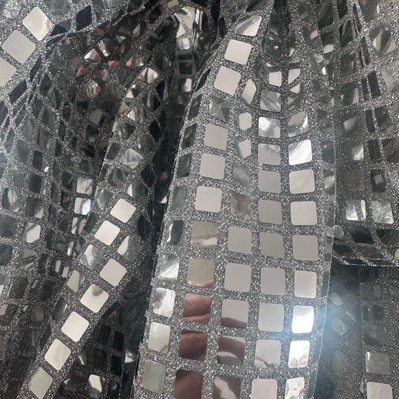 Silver Sequin Table Runner - Picture 4 of 5